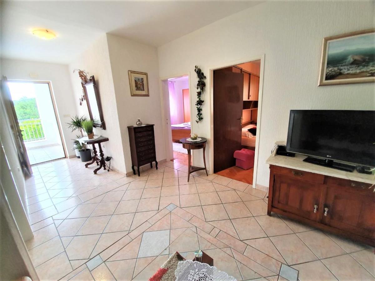 Apartments Angela Kampor Dış mekan fotoğraf