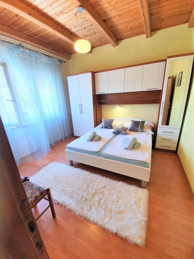 Apartments Angela Kampor Dış mekan fotoğraf
