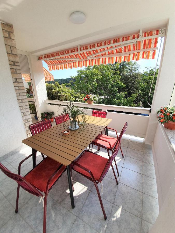 Apartments Angela Kampor Dış mekan fotoğraf