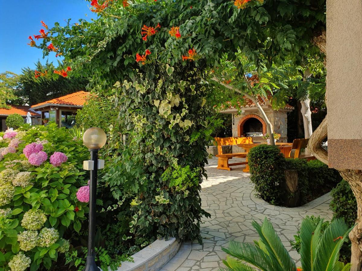 Apartments Angela Kampor Dış mekan fotoğraf